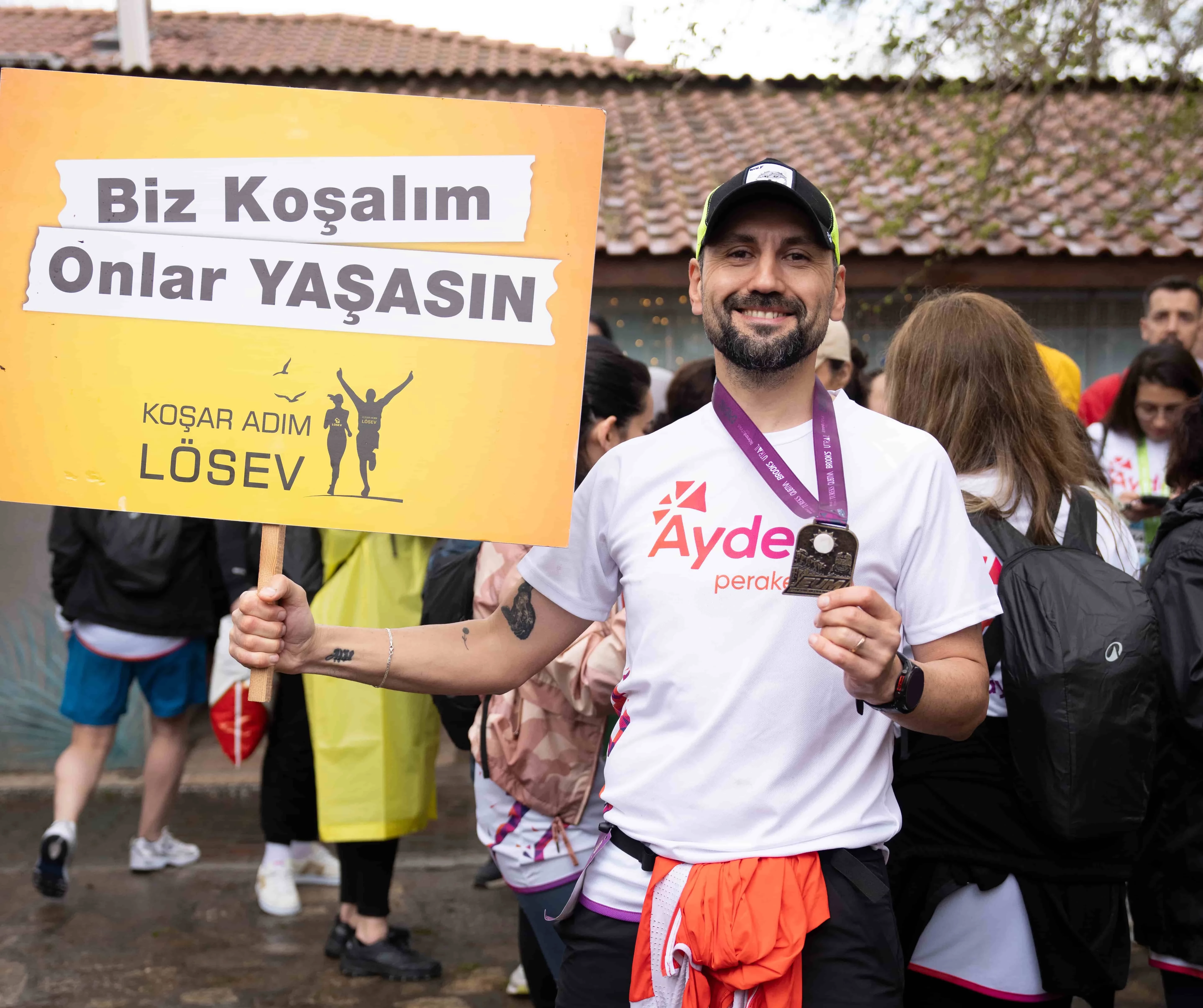  Efes Ultra’da Sınırları Aştık, Umudu Büyüttük, LÖSEV İçin Zirvedeyiz! 