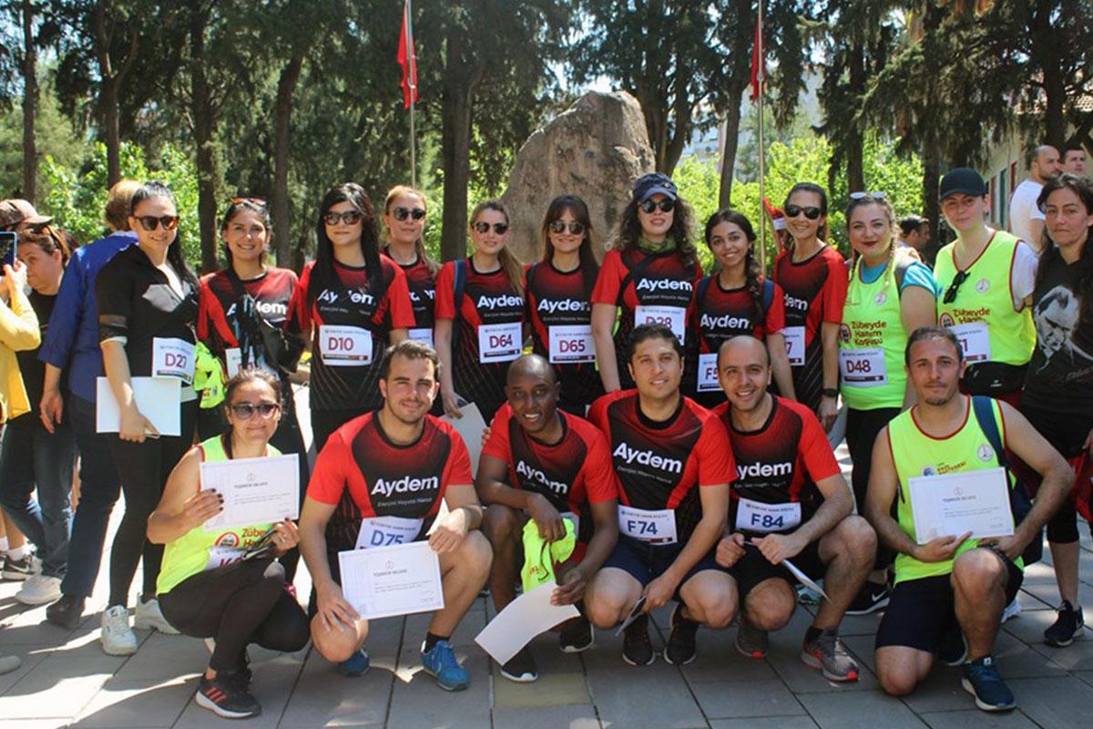  Aydem Attends the Zübeyde Hanım Running Event on Mother’s Day! 