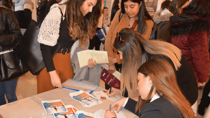  A Meet-up with Students at the Aegean Career Fair 