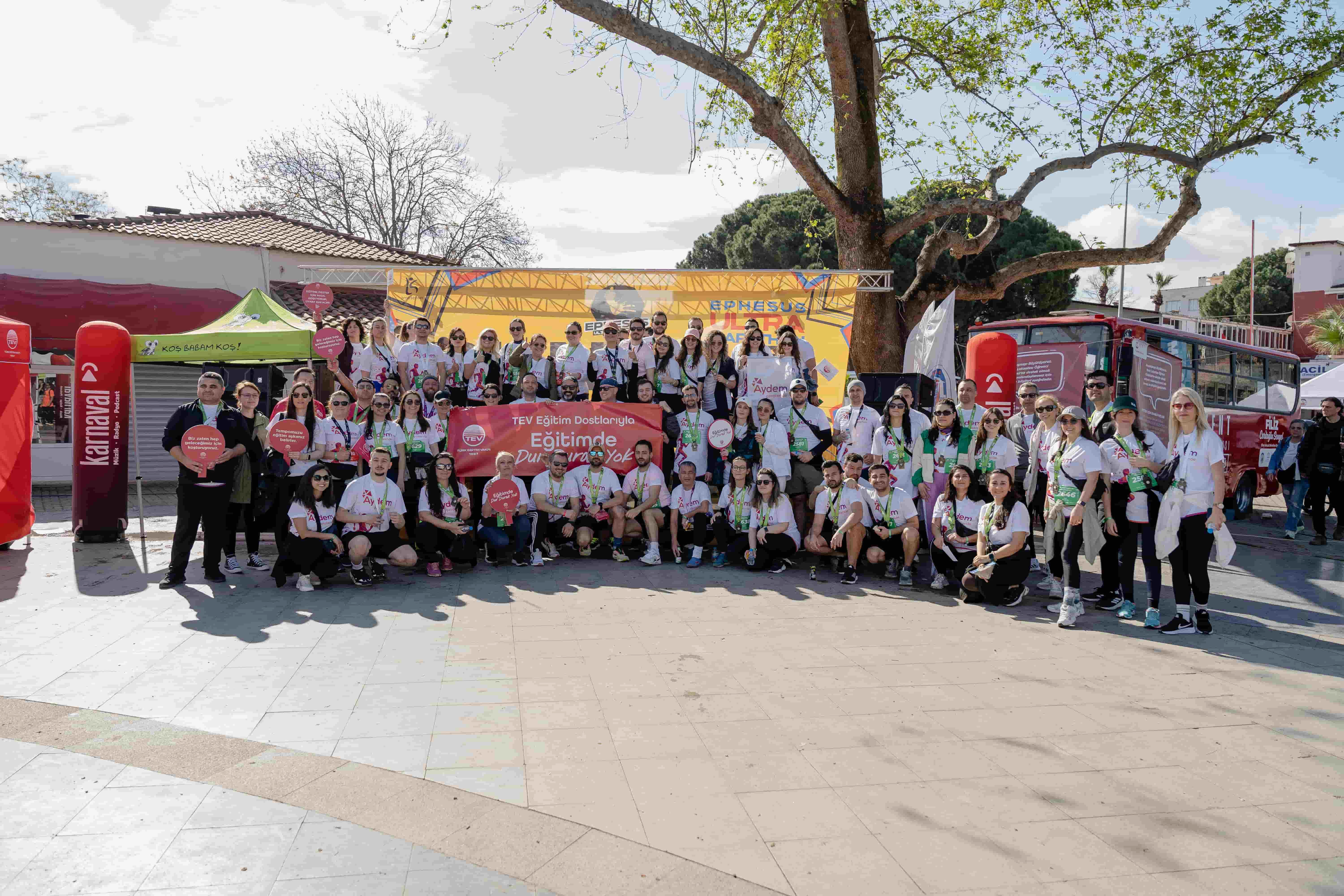 Efes Ultra Maratonunda İyilik Peşinde Koştuk 